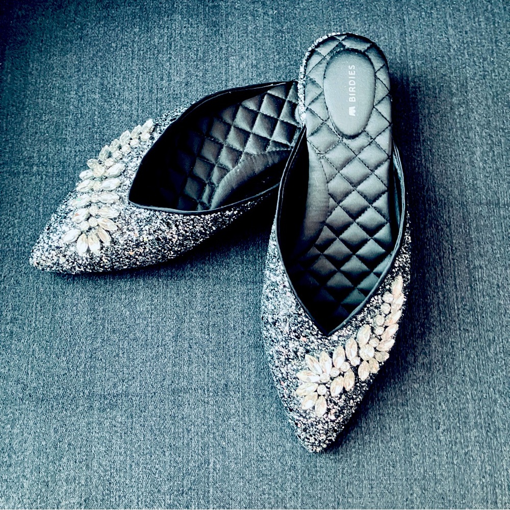 The Swan Jeweled Gunmetal Sparkle